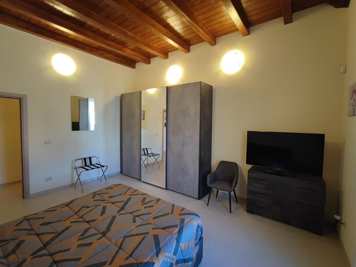 In Centro Rooms And Apartments Isola di Liri エクステリア 写真