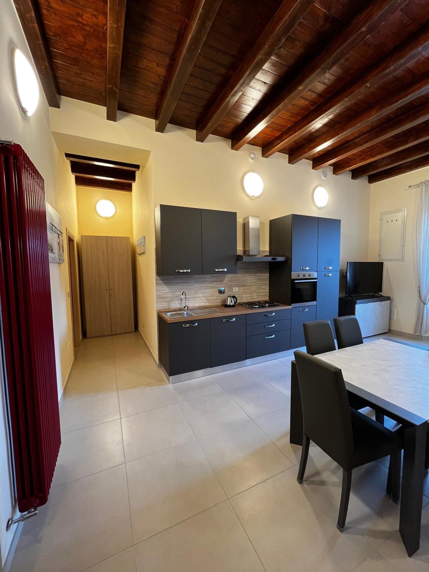 In Centro Rooms And Apartments Isola di Liri エクステリア 写真